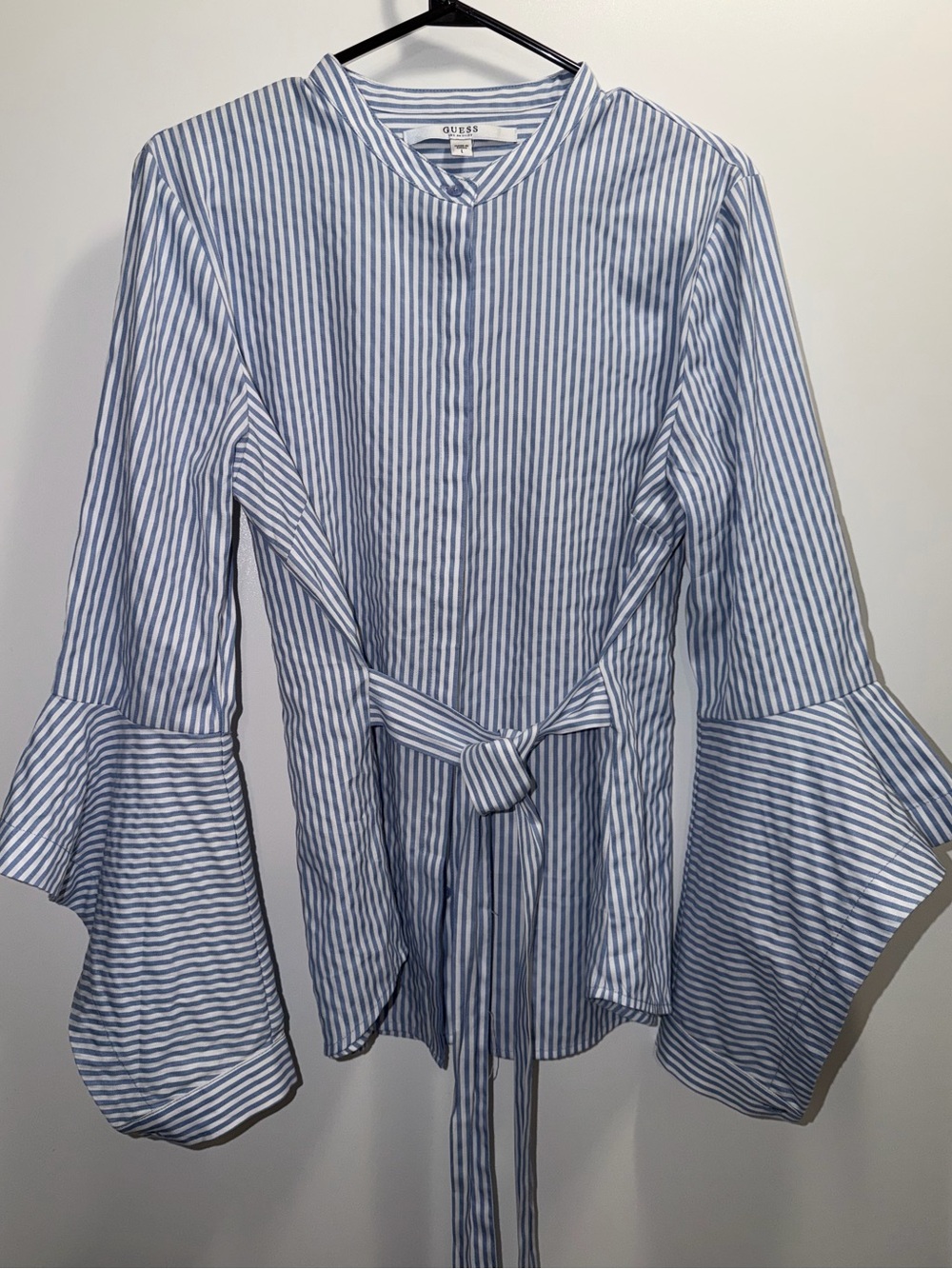 Guess Long Sleeve Blue & White Striped Button Up Blouse L